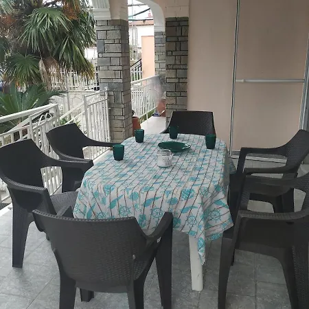 Lena's Cosy House Close To The Sea 度假居 艾斯普罗瓦塔