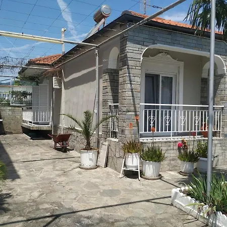 度假居 Lena's Cosy House Close To The Sea *